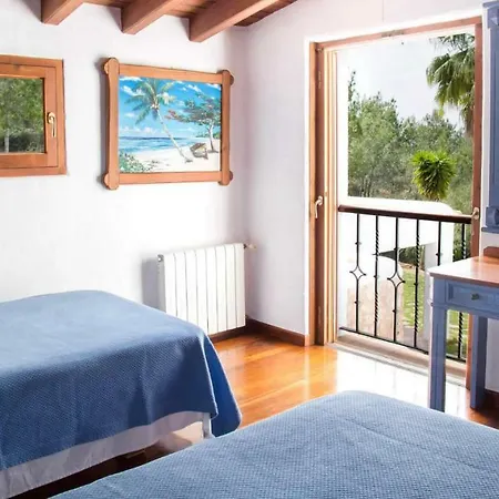 Torres Caron Villa *